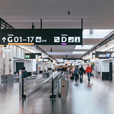 PUDU-roboter-flughafen-400x400.jpg